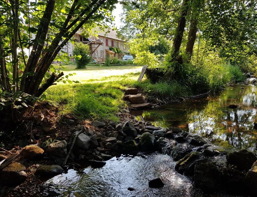 Le Jardin Des Gouttes Bed & Breakfast Rougegoutte Екстериор снимка