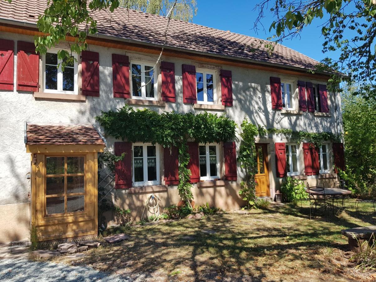 Le Jardin Des Gouttes Bed & Breakfast Rougegoutte Екстериор снимка
