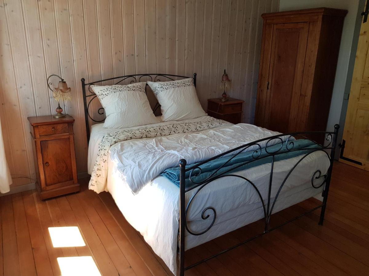 Le Jardin Des Gouttes Bed & Breakfast Rougegoutte Екстериор снимка